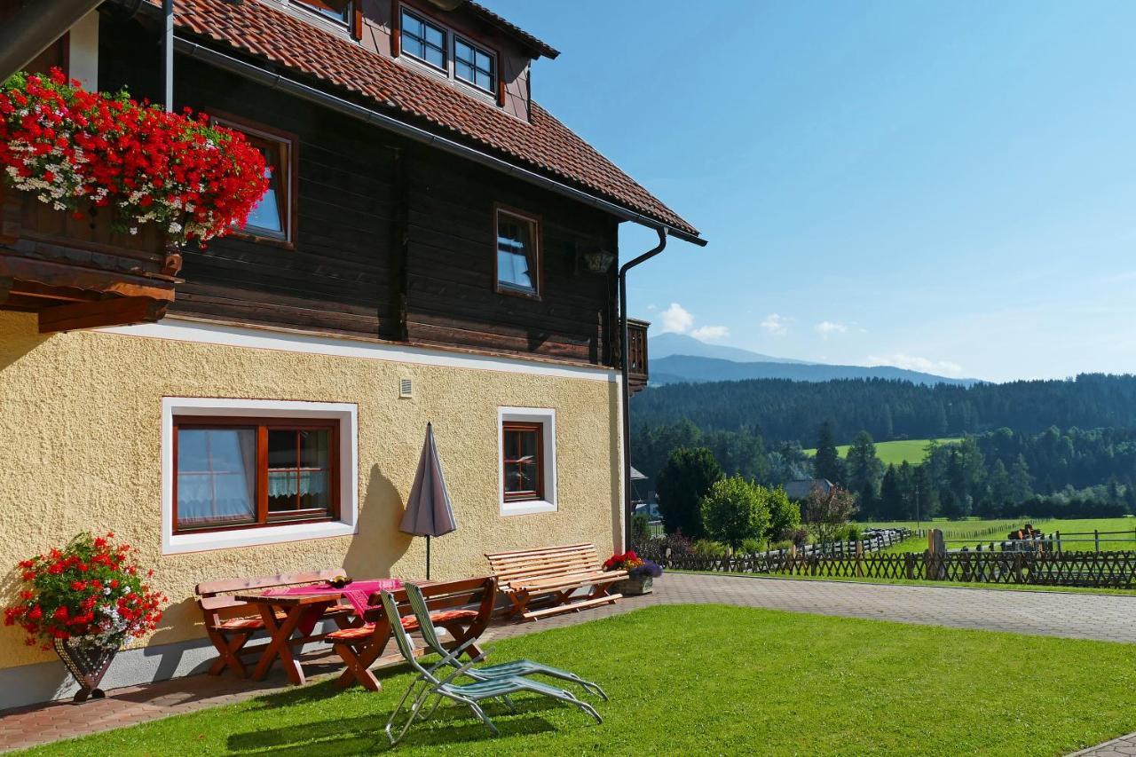 Hiaslahof Apartamento Mariapfarr Exterior foto